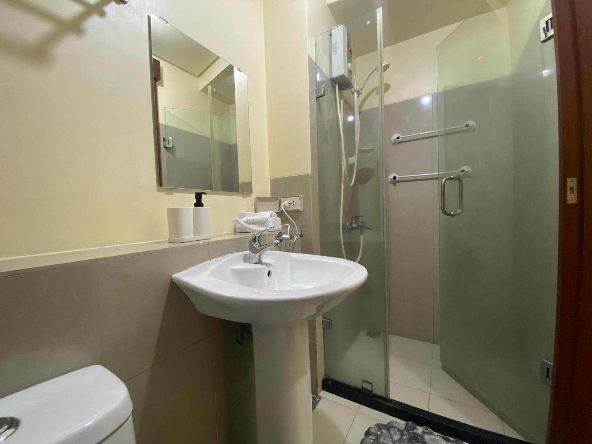 Modern Condo Living In Makati Manila Exteriér fotografie